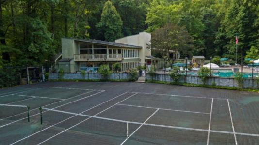 Heavenly View - Bear Themed Cabin, Hottub, Dog-Friendly, Near جاتلينبرج المظهر الخارجي الصورة